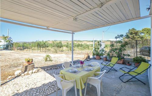 Amazing home in Sciacca w/ 2 Bedrooms