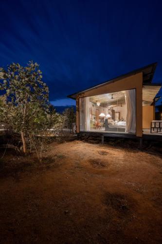 リゾートが所在する建物
