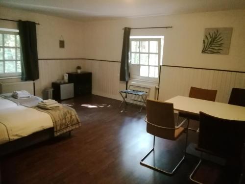 Postel nebo postele na pokoji v ubytování Am Glenne Ferienhaus