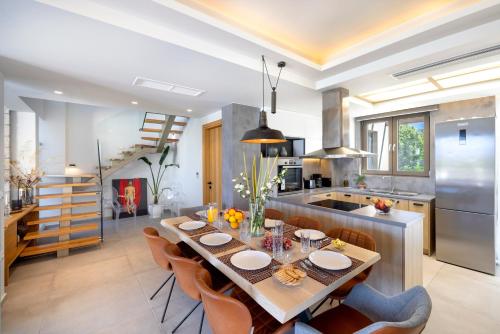 Kuchyň nebo kuchyňský kout v ubytování Rethymno Villas