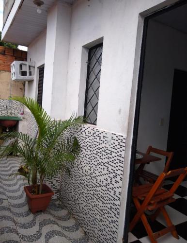 Casa con patio con maceta en Apto próx Aeroporto, en Manaus