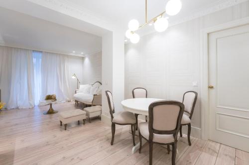Brand New I Beachfront I 3 min Old Town ANVERS