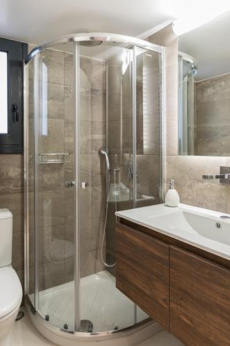 Voda Luxury Residence #102 - Acropolis View Rooftop