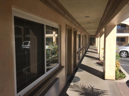 a row of walkways in a building at Thunderbird Lodge in Riverside
