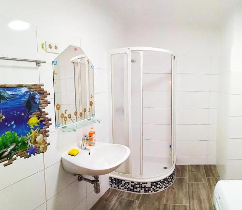 Kylpyhuone majoituspaikassa Smart Mini Hotel