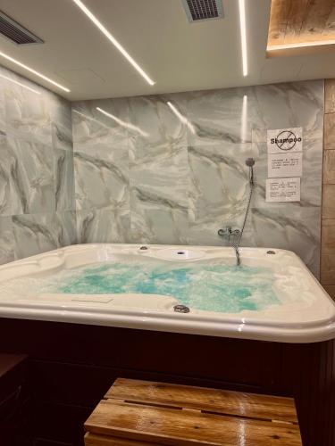 Apolon 37 & SPA – Photos 3