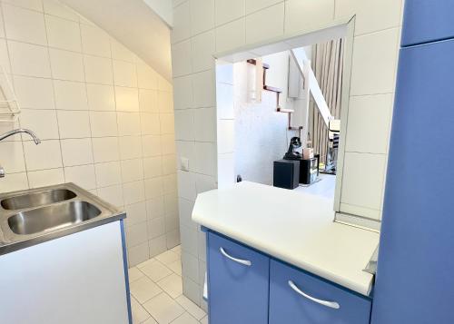 Skol 609 - Duplex 1 Bedroom in Skol Marbella with Amazing Sea Views.