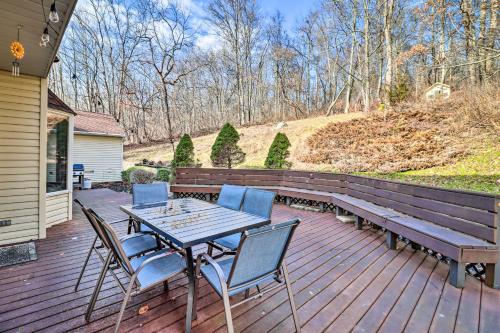 Φωτογραφία από το άλμπουμ του Spacious Columbia Home about 9 Mi to Water Gap! σε Columbia