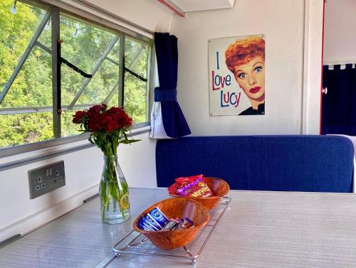 Gambar di galeri bagi Retro Staycations di Ryde