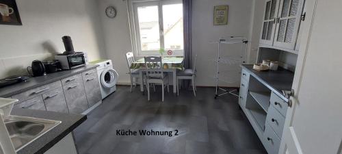 Η κουζίνα ή μικρή κουζίνα στο KiRoom Willsbach