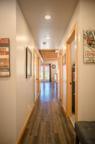 Φωτογραφία από το άλμπουμ του Compass Cabin by NW Comfy Cabins σε Leavenworth