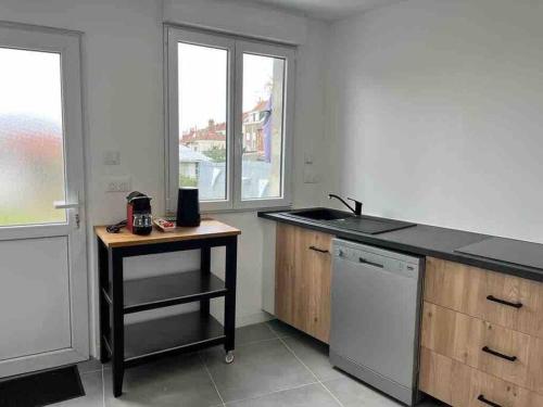 Fotografia z galérie ubytovania Maison neuve 5 personnes proche centre Valenciennes v destinácii Valenciennes