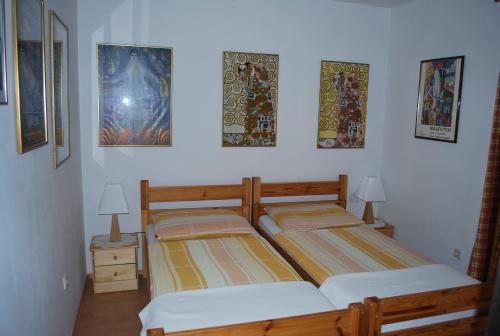 Ένα ή περισσότερα κρεβάτια σε δωμάτιο στο Holiday Home Villa "Paradise Farm"