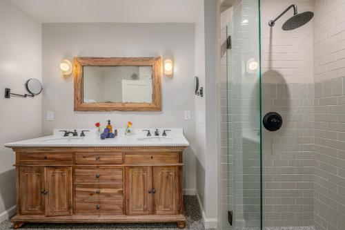 The Venice Beach House photo 66