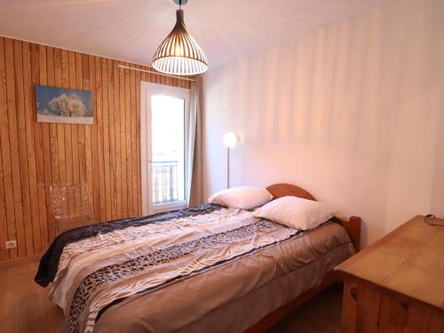Appartement 6 personnes avec balcon, cœur du vieux village, proche remontées mécaniques et commerces