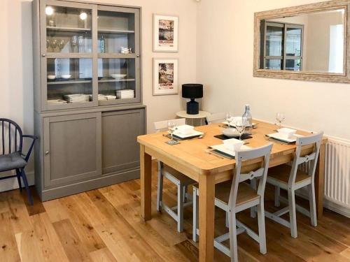 Gallery image of Spring Cottage in Parkgate