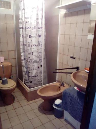 Ένα μπάνιο στο Petite Maison à la campagne