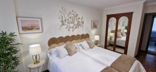 Postel nebo postele na pokoji v ubytování El Capricho de Ezcurdia - 6 pax - VUT-3878-AS
