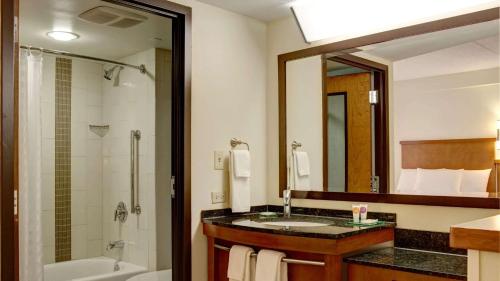 Sonesta Select Austin North Central Image