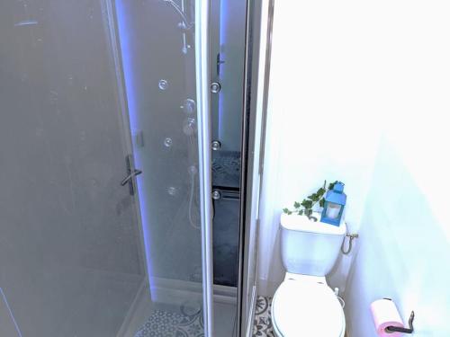 Zdjęcie z galerii obiektu Cosy Lys T1 - Centre Bosquet & Clémenceau w mieście Pau