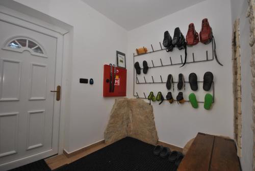 Φωτογραφία από το άλμπουμ του Apartments White - Hill σε Cerny Dul