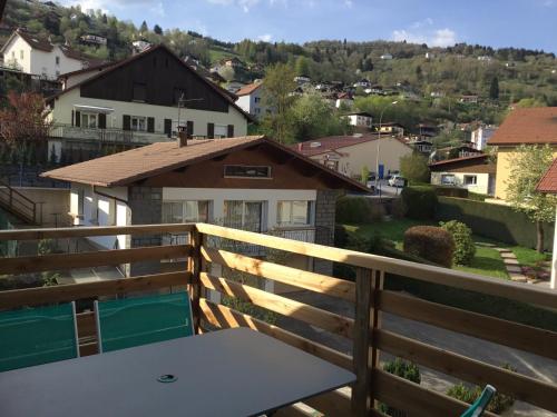 widok z balkonu domu w obiekcie Centre superbe appt 6 personnes avec terrasse classé 3 étoiles w mieście La Bresse