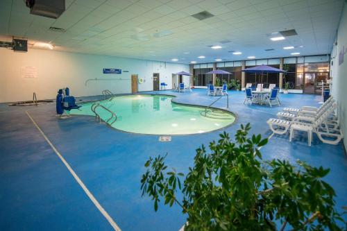 Ramada by Wyndham Cedar Rapids – Photos 3