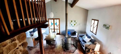 Gallery image of Maison familiale chaleureuse idéalement située in Silhac