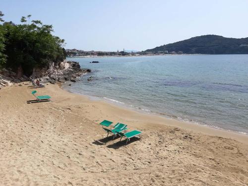 Un letto a Gaeta - Villa a Fontania