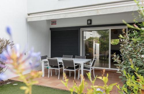 Casa Residencial Playa Fontanilla