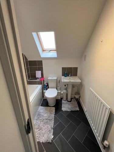 148 Mansell Road photo 58