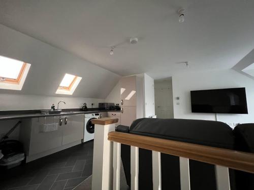 148 Mansell Road photo 59
