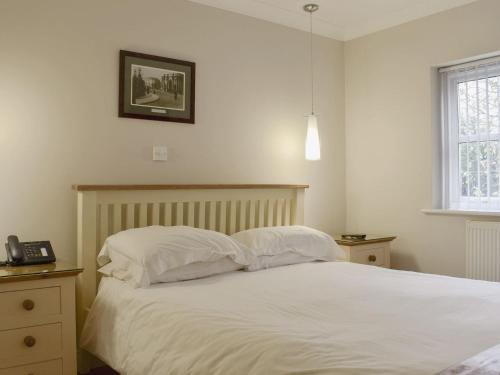 Voodi või voodid majutusasutuse Hollies Cottage 2 - Ukc4520 toas
