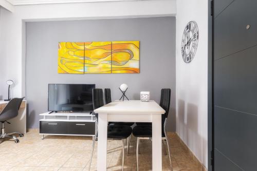 Renovated penthouse in the center of Larissa
