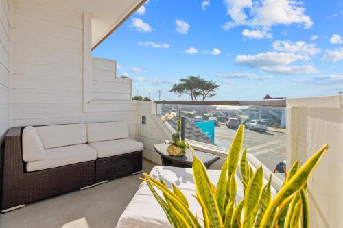 Pier View Suites - Bungalow B – Photos 2