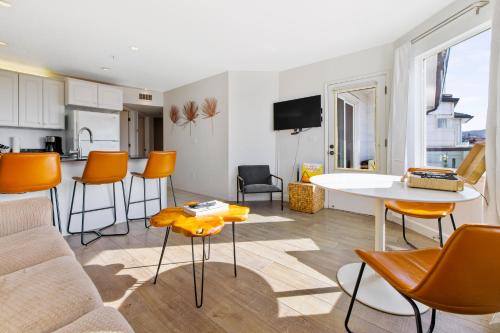 Pier View Suites - Bungalow B – Photos 5