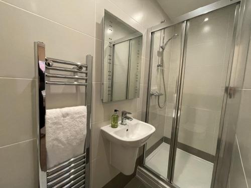 Ένα μπάνιο στο Wordsworth House HOT TUB HIRE AVAILABLE