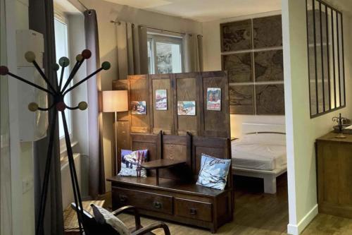 Kúpeľňa v ubytovaní LE LOFT et le T2, Le Mont Dore, au pied de La Dordogne