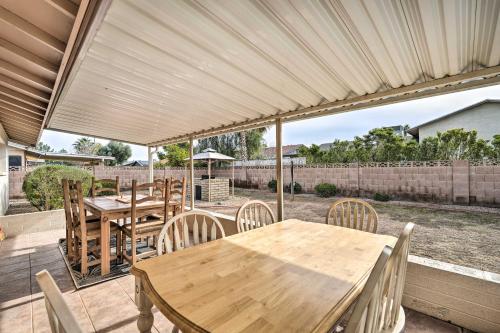 Glendale Vacation Rental with Gas Grill!