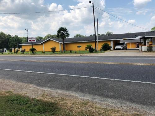 Ranch House Motel Marksville – Photos 2