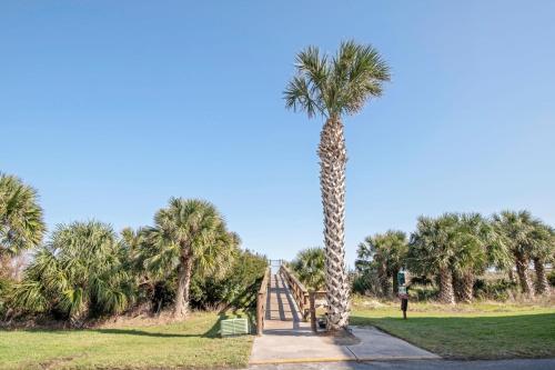 8114 Ocean Front 1st Floor – Photos 2