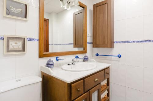Vonios kambarys apgyvendinimo įstaigoje Atarazanas: Apartamento de dos habitaciones