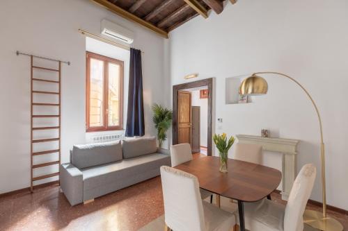 iFlat The Centrality Apartment