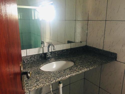 Bilik mandi di Hotel Fazenda VCP