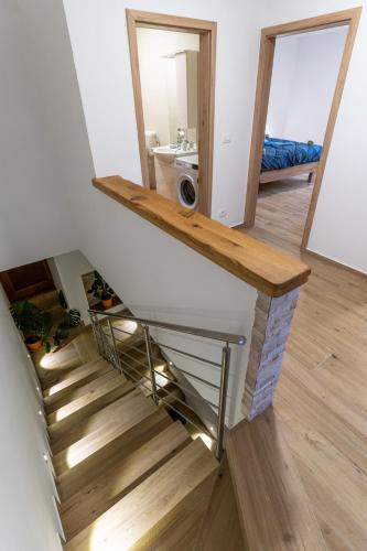 Una cama o camas en una habitación de Apartma Valič