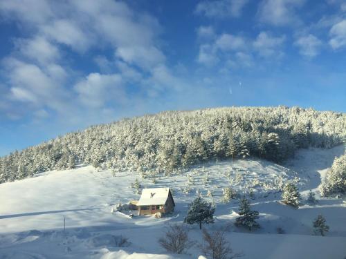 Konak 1400 Tara im Winter