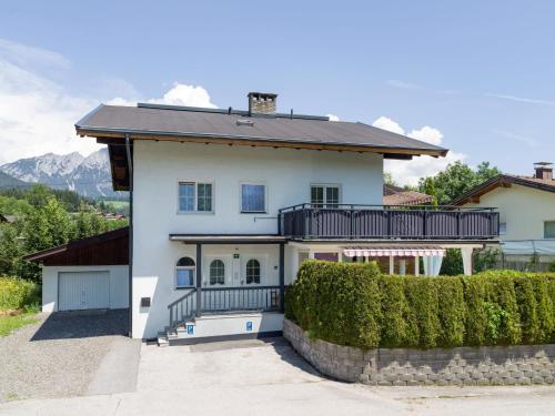 Apartment in the cozy center of Söll with pool