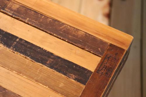 a close up of the back of a wooden bench at MOUNTAinn Nagiso in Nagiso