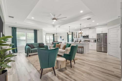 Emerald-Gem-Inn • Laguna Haven/Beach Home! photo 12