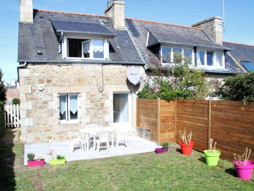 Charmante maisonnette bretonne à 100m de la mer avec jardin, terrasse et proximité centre Trégastel - FR-1-368-26